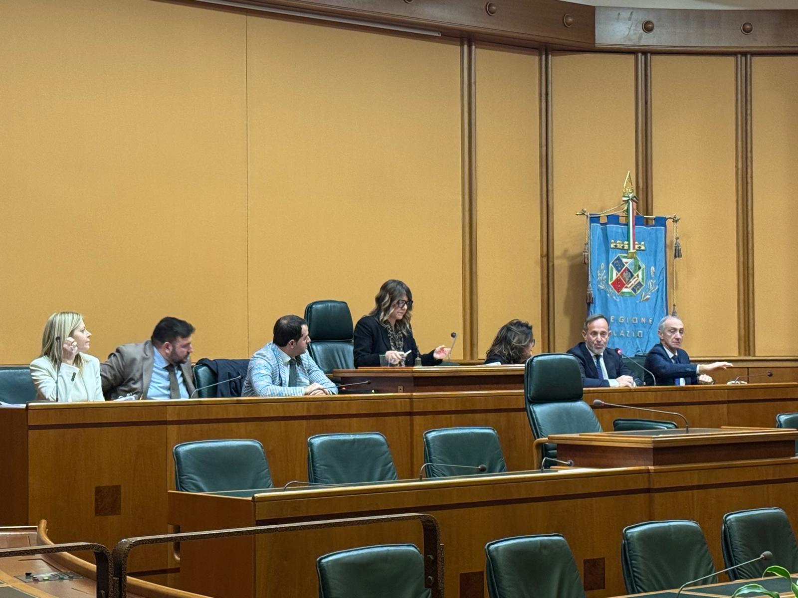 CAL Lazio, una seduta storica: nell’aula del Consiglio Regionale approvato il parere sul bilancio e l’emendamento da 1 milione per i piccoli comuni